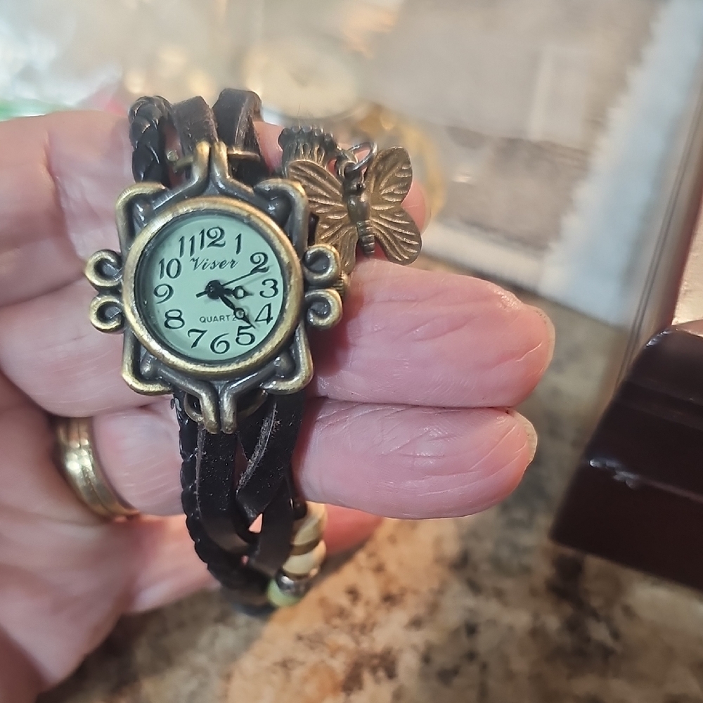 Viser Women's Wrist Watch Leather Band